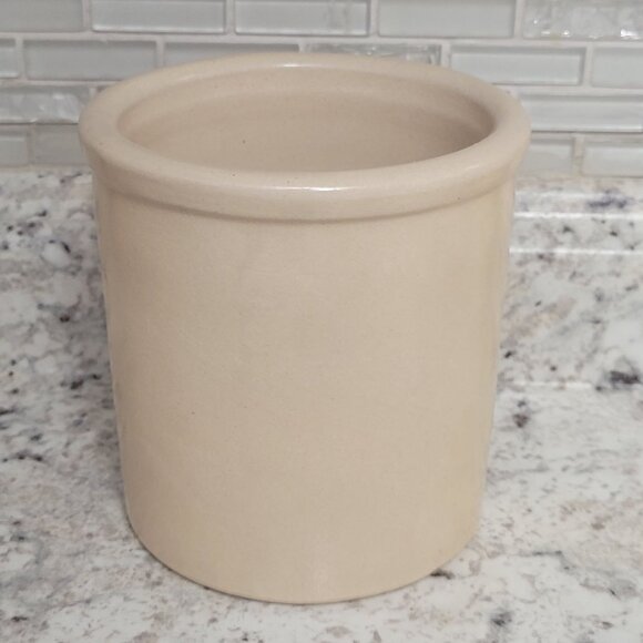 Robinson Ransbottom Hand Painted Apple Design Stoneware Crock Jar 1 Qt - Picture 8 of 9